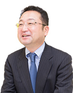 株式会社六日町自動車学校　代表取締役　佐藤 与仁