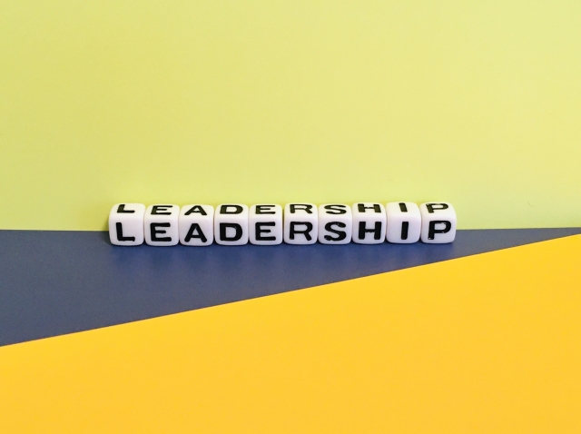 リーダーシップを発揮するための9つのスキルとは【先見性/時間の管理】