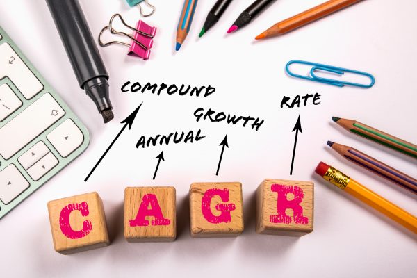 CAGR（年平均成長率）とは？意味やエクセルでの計算方法を解説