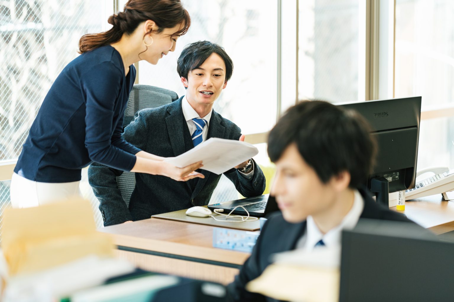 怠け者を許す働きアリの法則とは?組織にあてはまる理由や活用法を解説|武蔵野コラム|武蔵野コンサルティング
