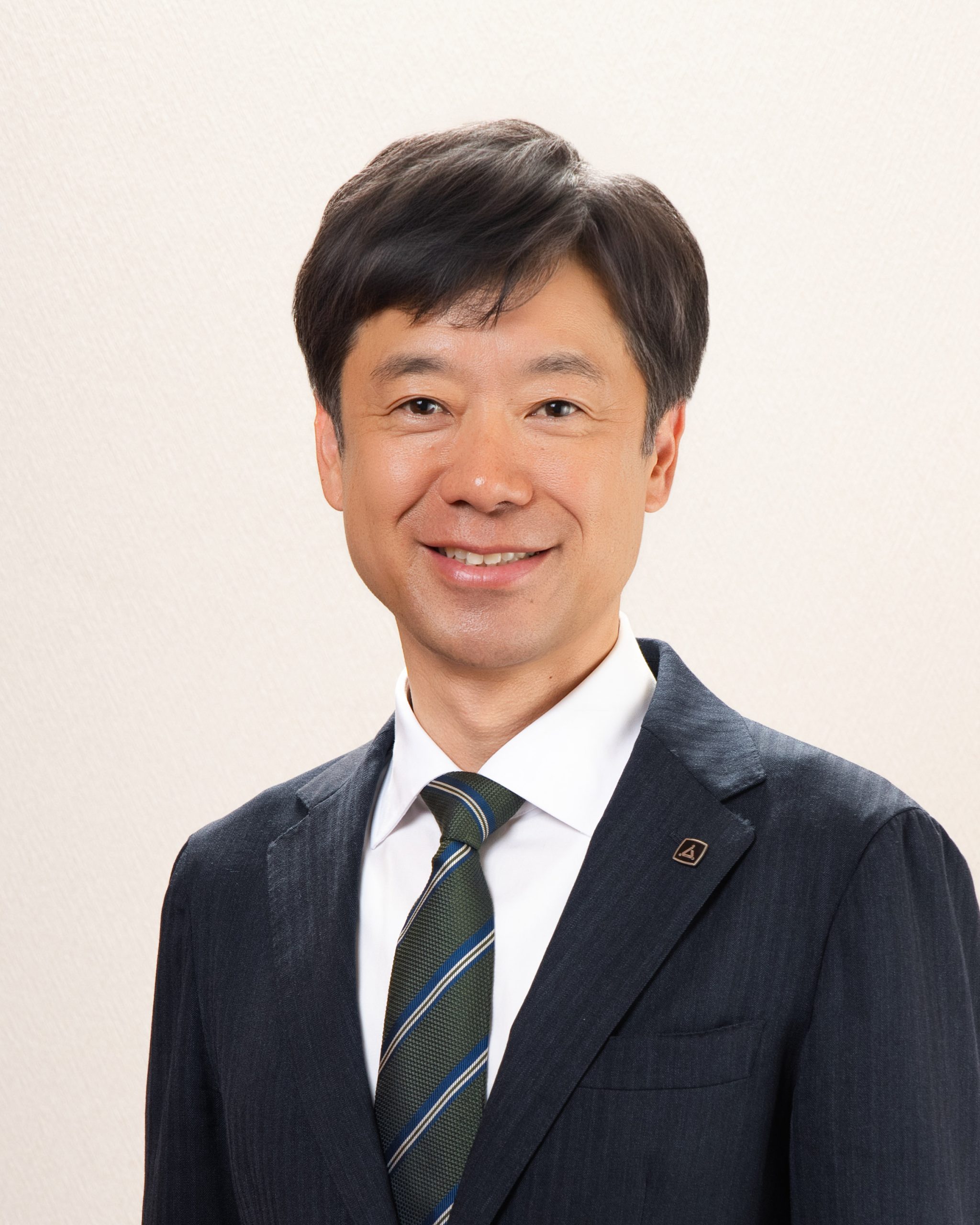 品田 洋介
