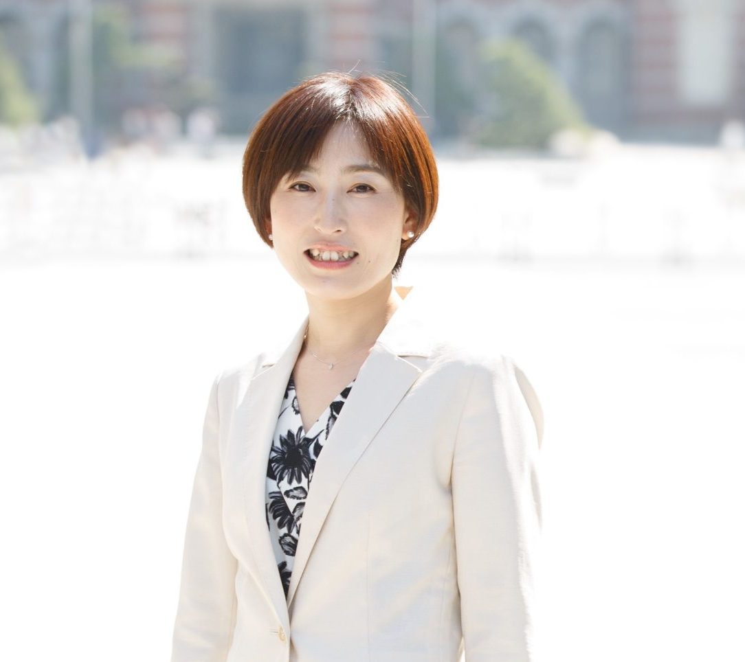 新村 美穂