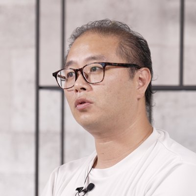 川村 拓也